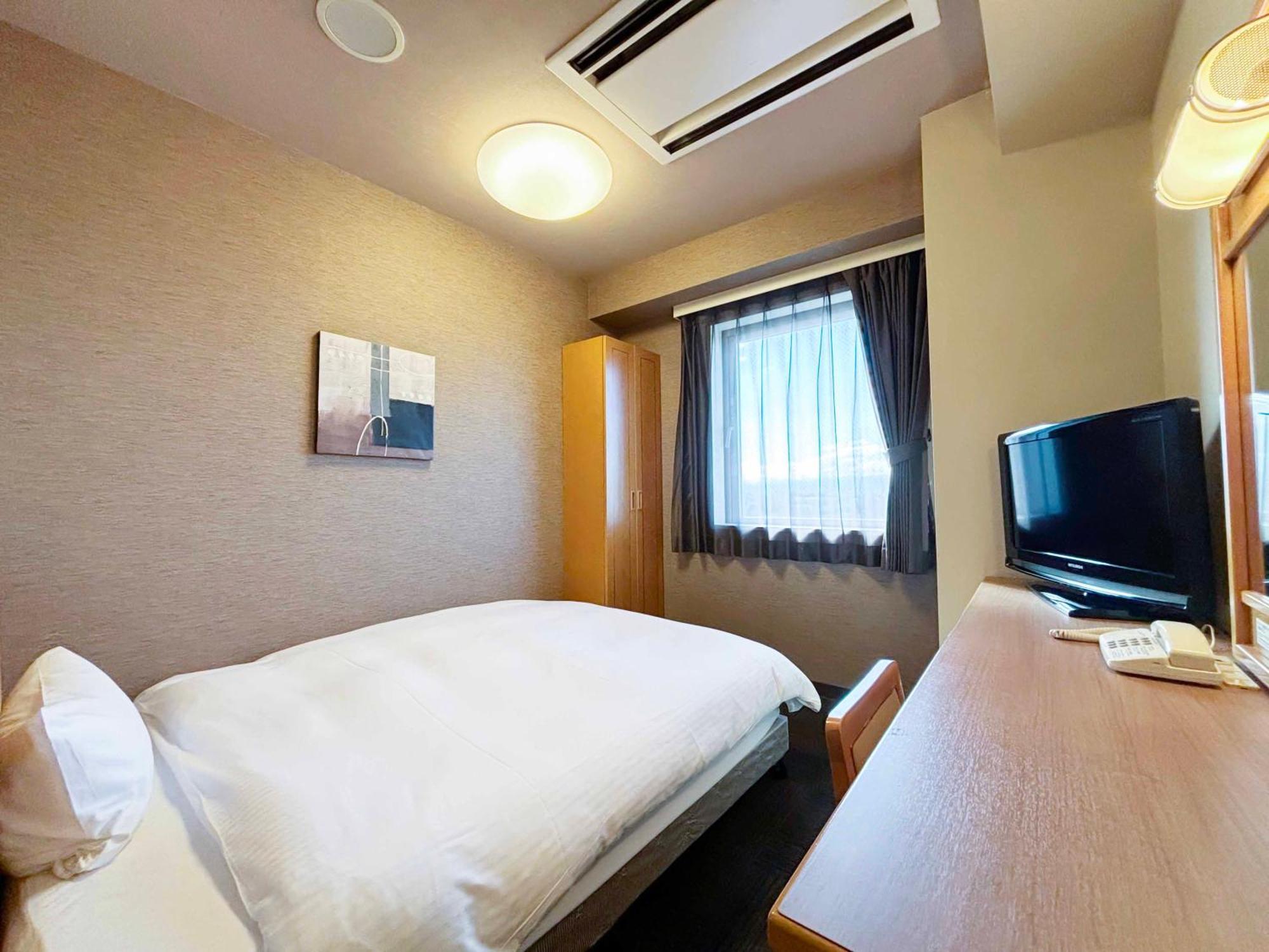 Route Inn Grantia Hanyu Spa Resort Екстер'єр фото