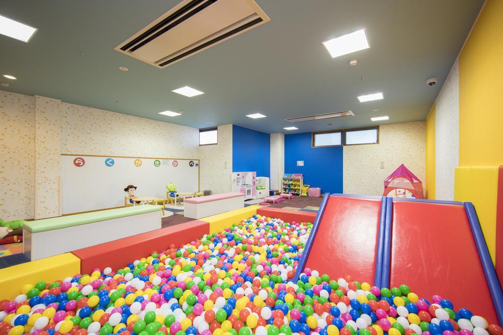 Route Inn Grantia Hanyu Spa Resort Екстер'єр фото