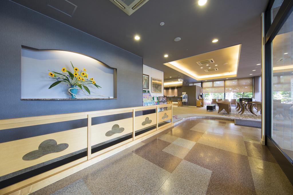 Route Inn Grantia Hanyu Spa Resort Екстер'єр фото